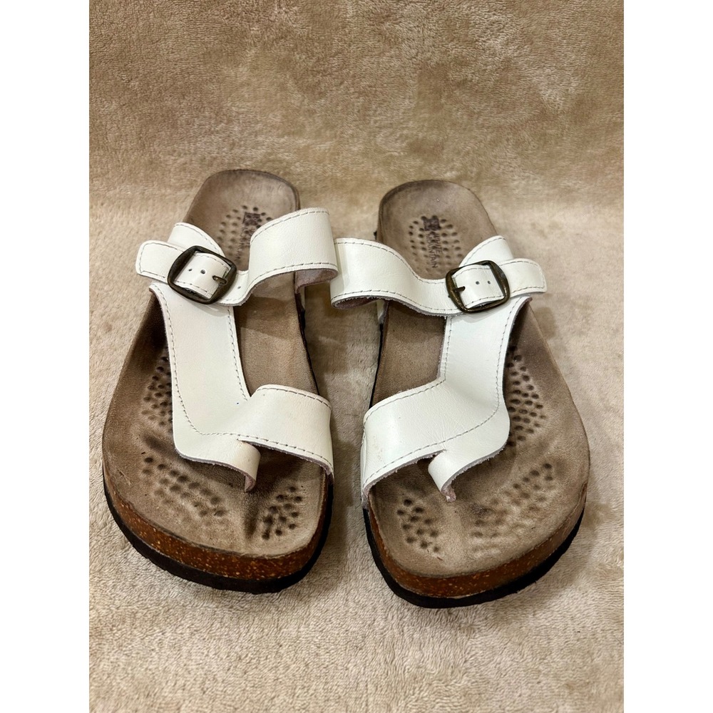 White Mountain Womens 10 Carly Leather Flat Sandels White T Strap Cork Leather